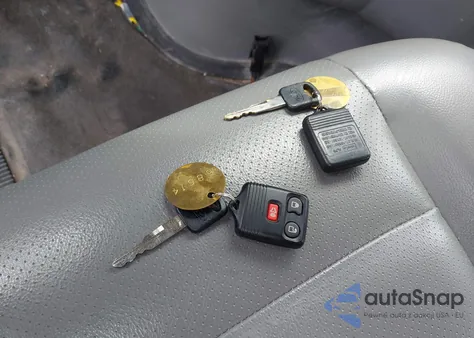 2014 Ford Econoline E250 Van from USA, damaged, VIN 1FTNS2EW2EDA21988